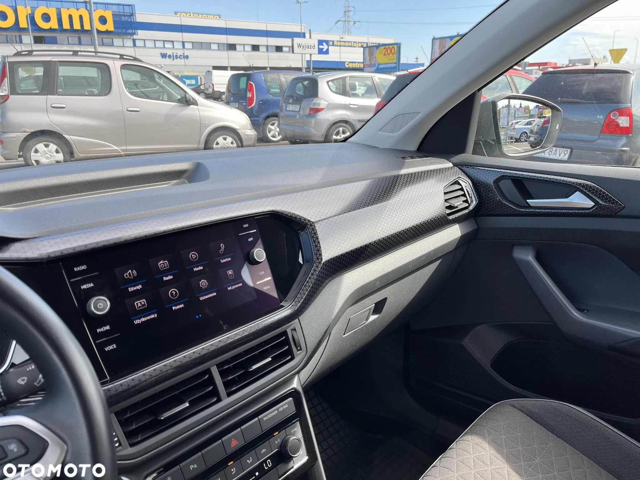 Volkswagen T-Cross 1.5 TSI ACT Style DSG - 35