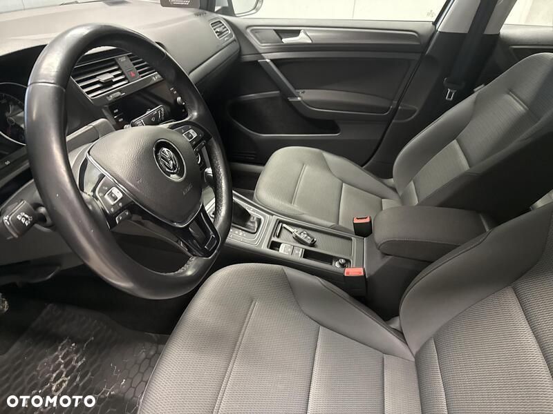 Volkswagen Golf VII 1.5 TSI BMT Evo Comfortline DSG - 11