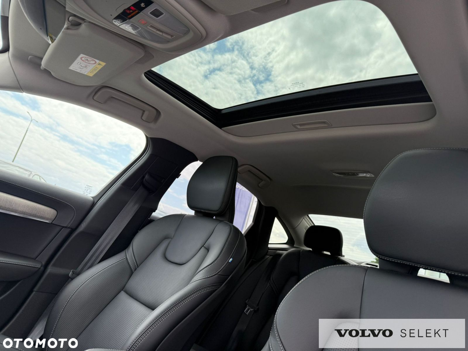 Volvo S90 - 33