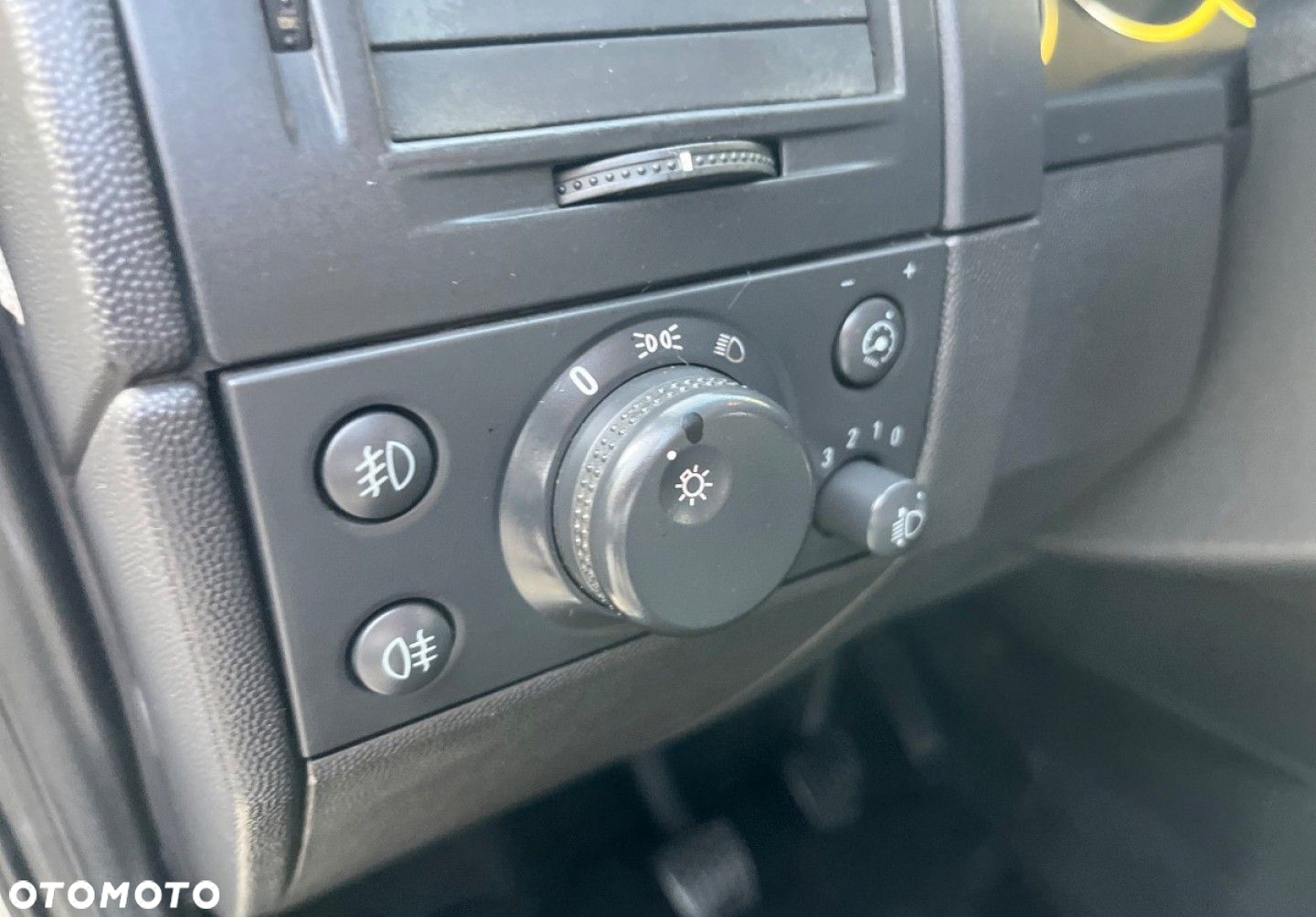 Opel Meriva - 25