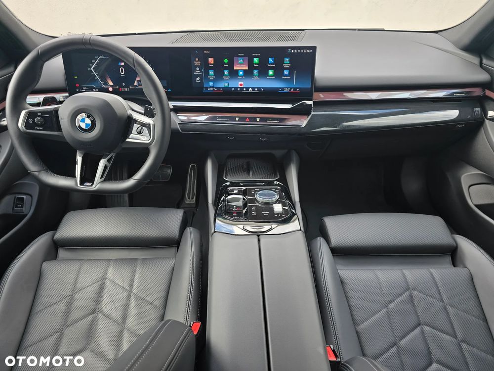 BMW Seria 5 520d xDrive mHEV M Sport - 11