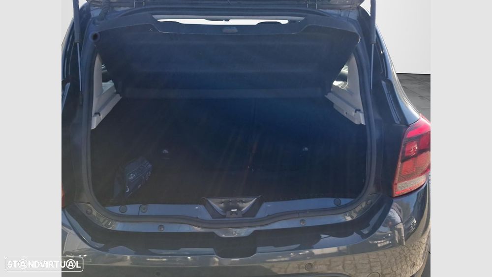 Dacia Sandero 0.9 TCe Stepway - 13