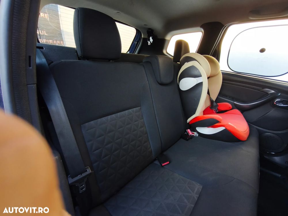 Dacia Duster 1.5 dCi 4x4 Laureate - 8