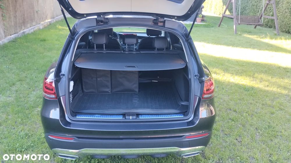 Mercedes-Benz GLC - 9