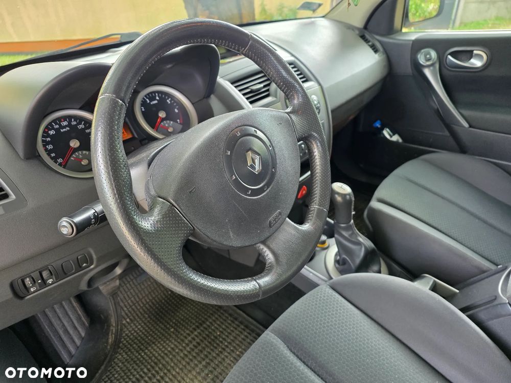 Renault Megane - 10
