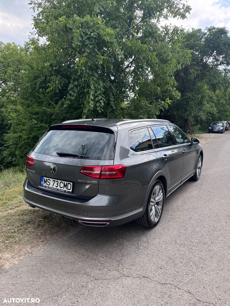 Volkswagen Passat 2.0 TDI SCR 4Motion DSG (BMT) Comfortline - 3