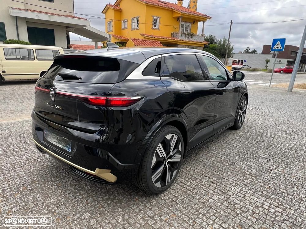 Renault Mégane E-Tech EV60 Iconic - 10