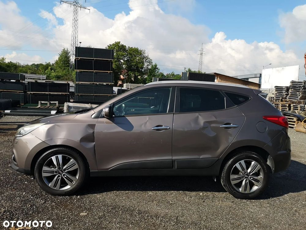 Hyundai ix35 2.0 CRDi Premium 2WD - 35