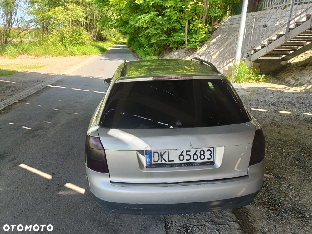 Audi A4 Avant - 5