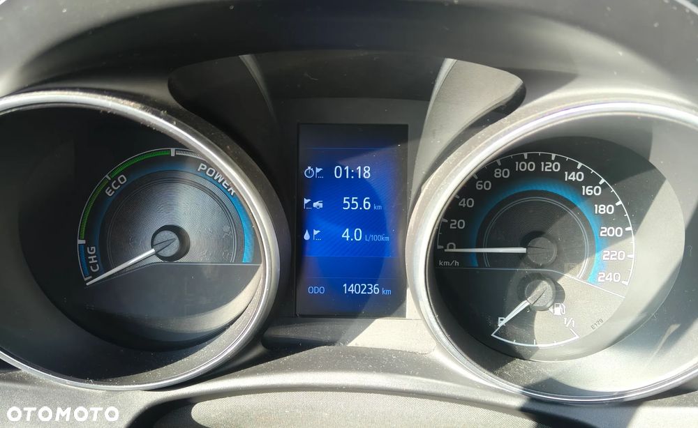 Toyota Auris Hybrid 135 Prestige - 22