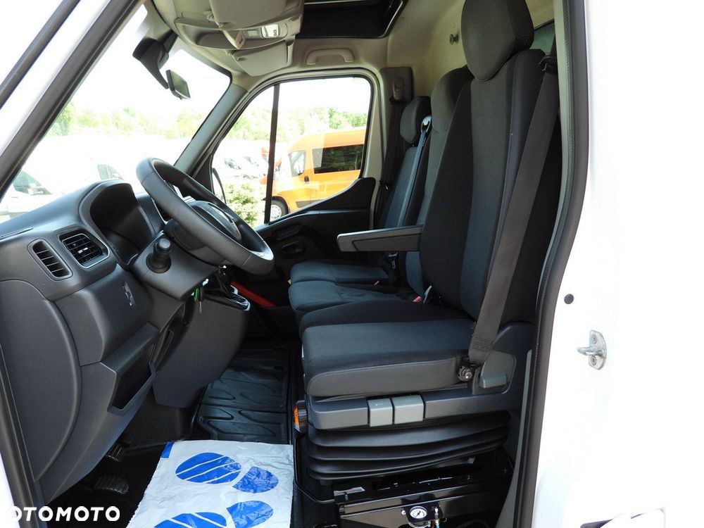 Renault MASTER  PLANDEKA WINDA 10 PALET WEBASTO TEMPOMAT LEDY PNEUMATYKA KLIMATYZACJA  165KM - 30