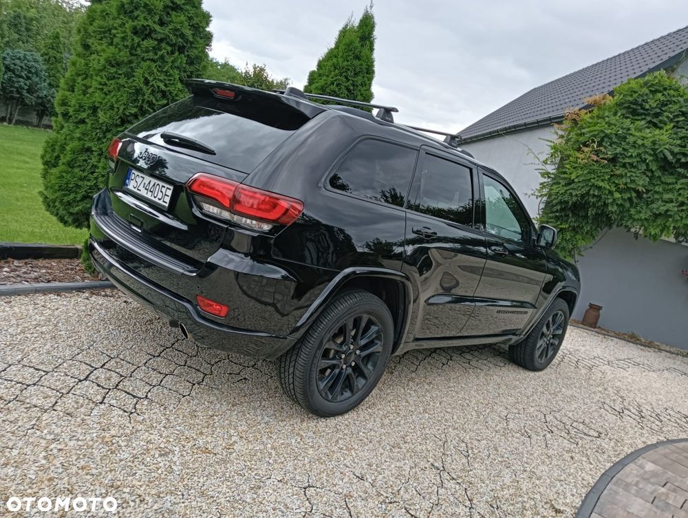 Jeep Grand Cherokee - 4