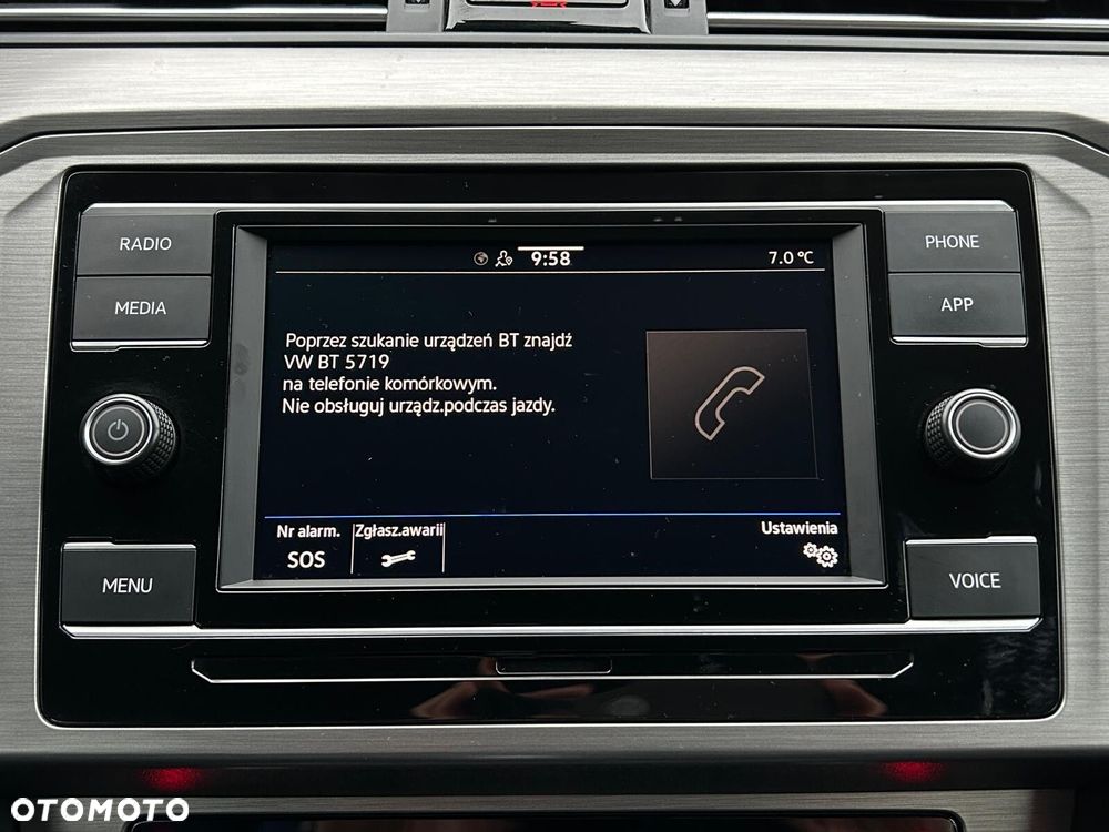 Volkswagen Passat - 31