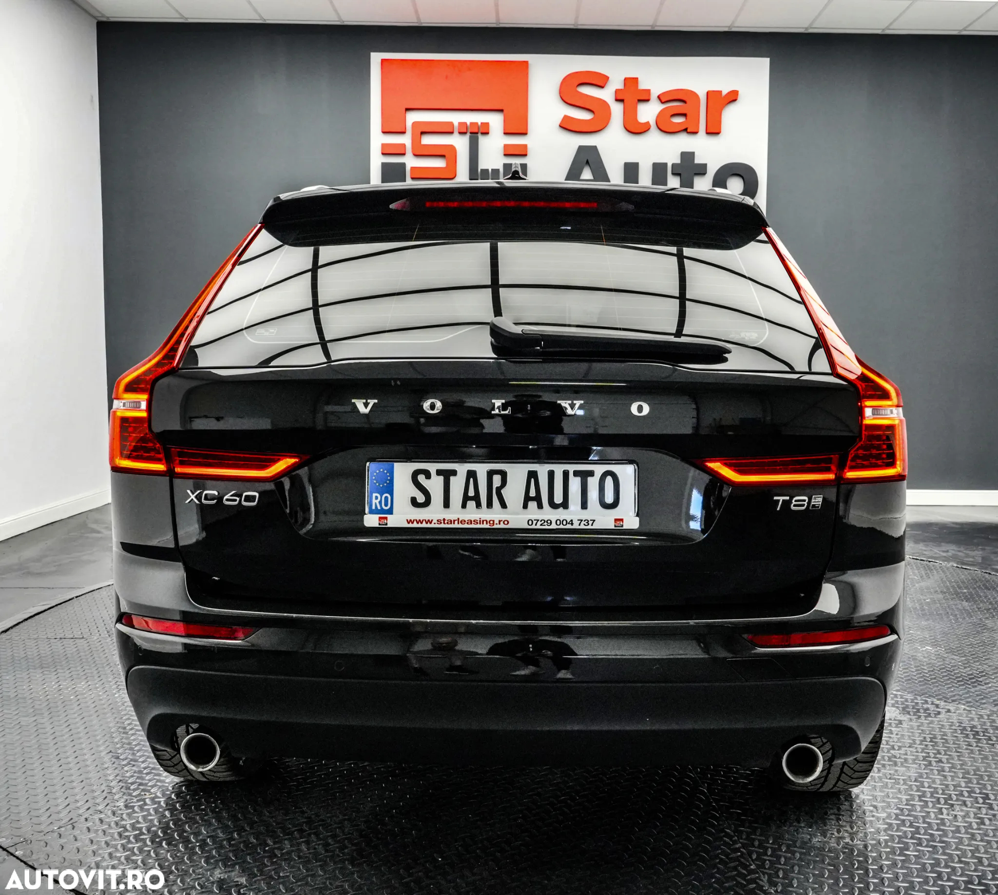 Volvo XC 60 T8 Twin Engine AWD Momentum Pro - 6