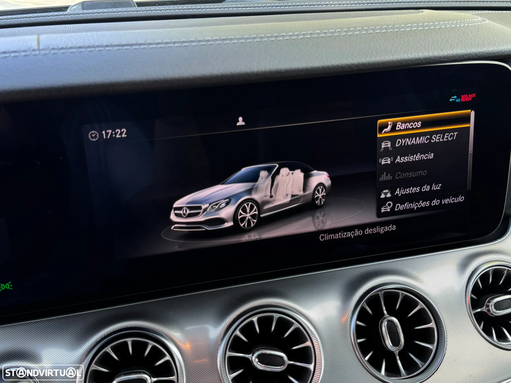 Mercedes-Benz E 450 4-Matic AMG Line - 38