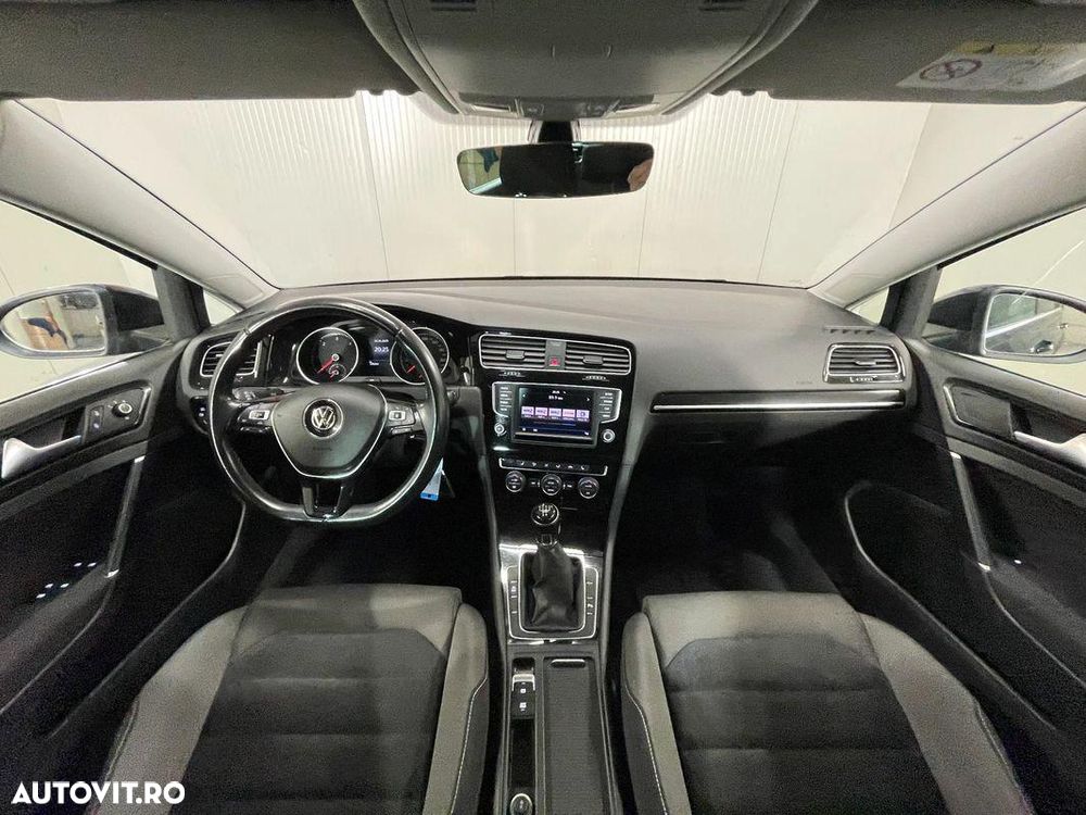 Volkswagen Golf 1.6 TDI DPF BMT Highline - 7