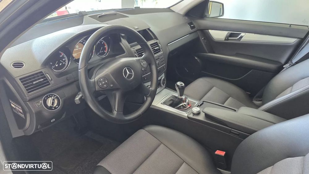 Mercedes-Benz C 220 CDi Avantgarde BlueEfficiency - 36