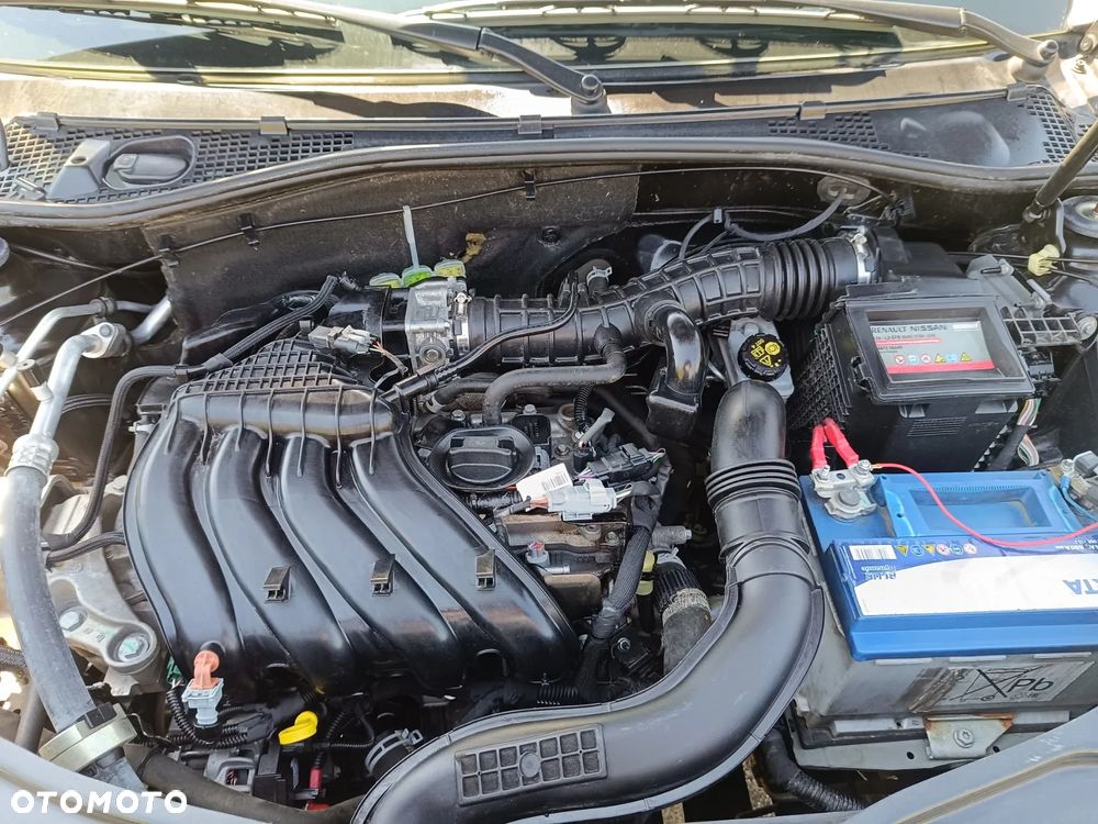 Dacia Duster 1.6 SCe S&S - 11