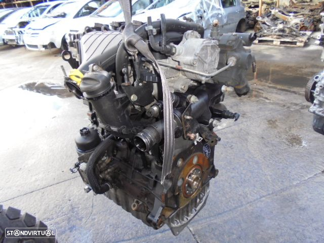 Motor G6DC FORD FOCUS C MAX 2004 2.0TDCI 135CV 5P CINZENTO - 4