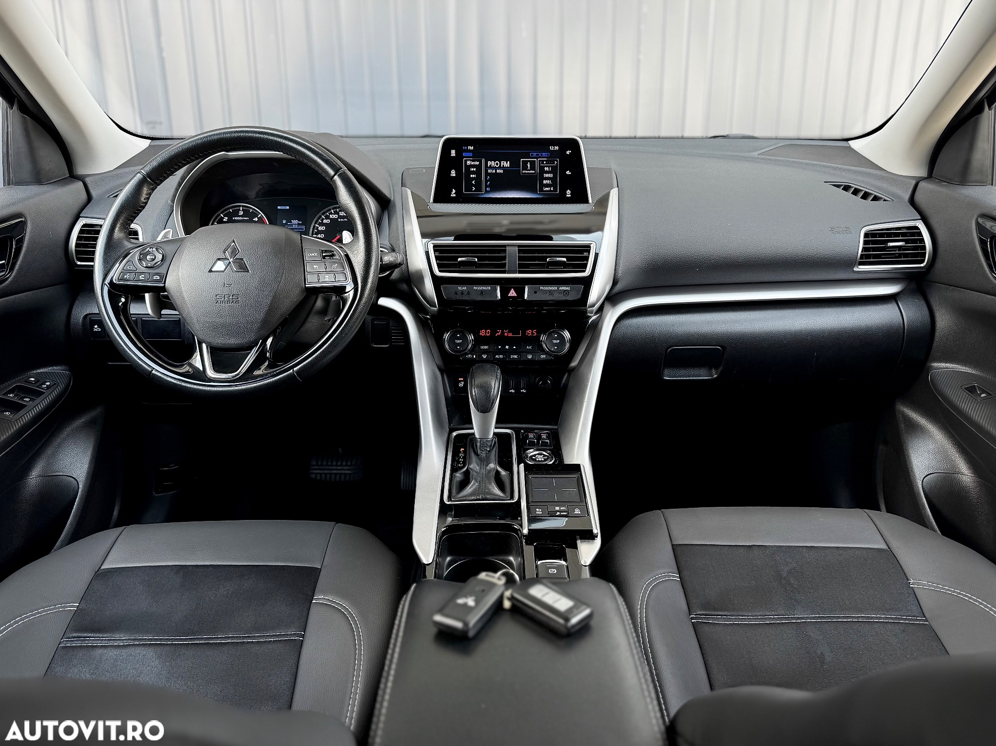 Mitsubishi Eclipse-Cross - 19