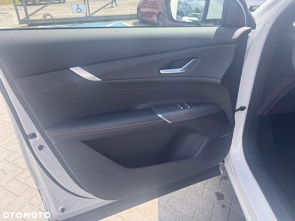 Changan CS75 Plus - 32