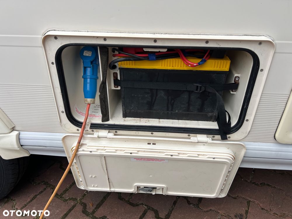 Bailey Senator 6 California - 19