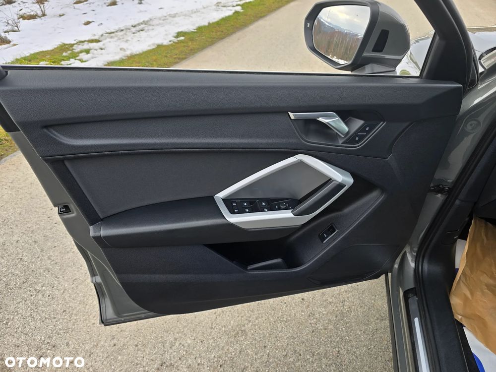 Audi Q3 35 TFSI Advanced S tronic - 21