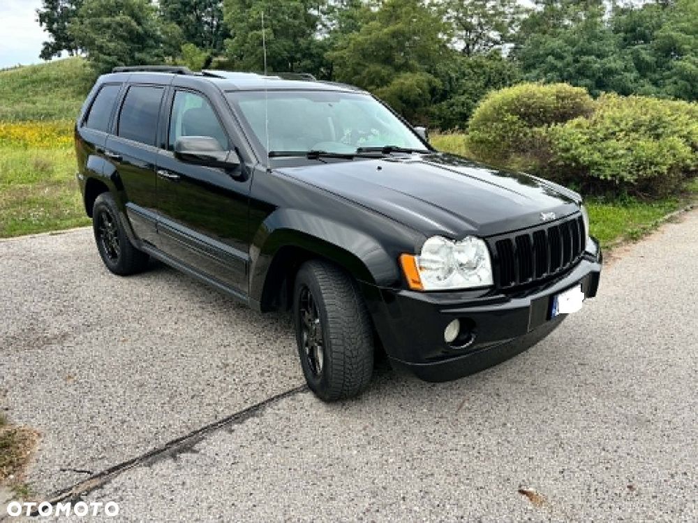 Jeep Grand Cherokee - 2