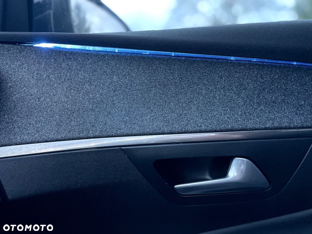 Peugeot 3008 1.6 BlueHDi Allure S&S EAT6 - 30