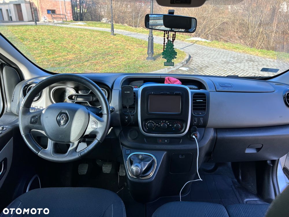 Renault Trafic - 11