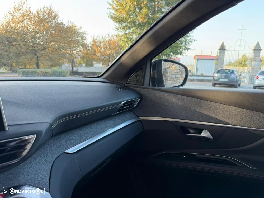 Peugeot 3008 1.5 BlueHDi GT Line EAT8 - 24