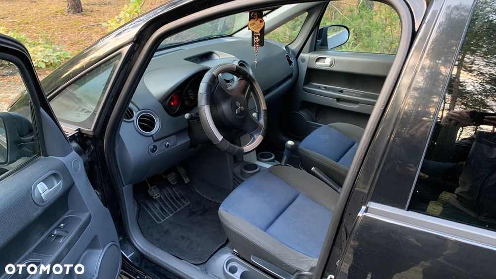 Mitsubishi Colt 1.3 Intense - 9