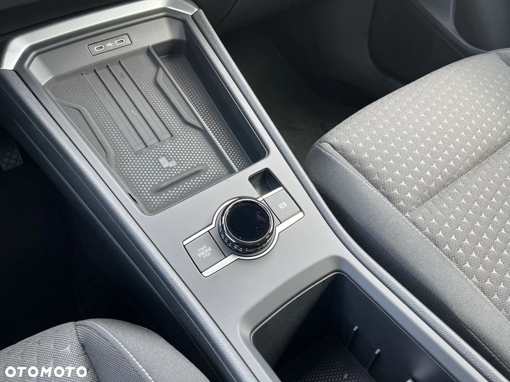 Volkswagen T-Roc 1.5 eTSI Life DSG - 15