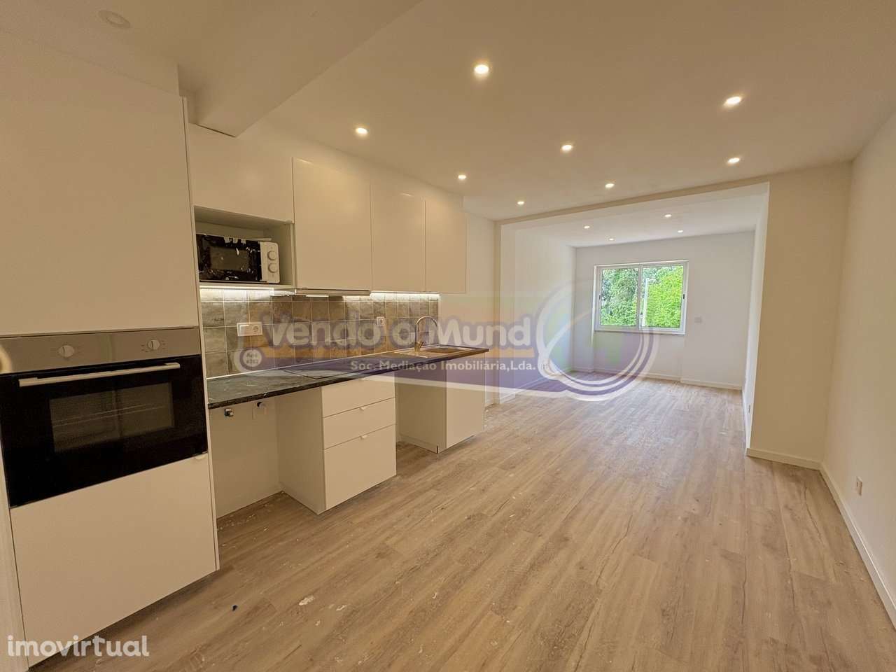 Apartamento T2 em Mem Martins (LXSIN022) - Grande imagem: 4/31