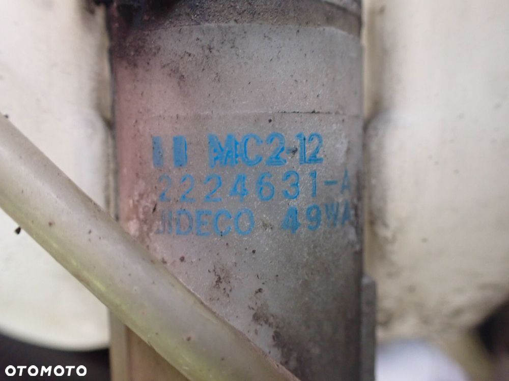 ZBIORNICZEK SPRYSKIWACZY HONDA JAZZ II LIFT 2224636-A  2224631-A - 6