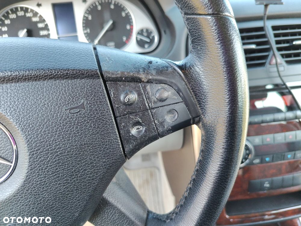 Mercedes-Benz Klasa B - 28