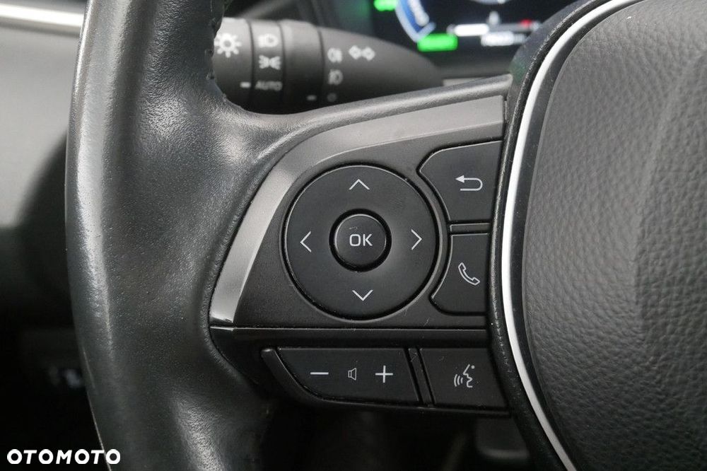 Toyota Corolla 1.8 Hybrid Comfort - 25