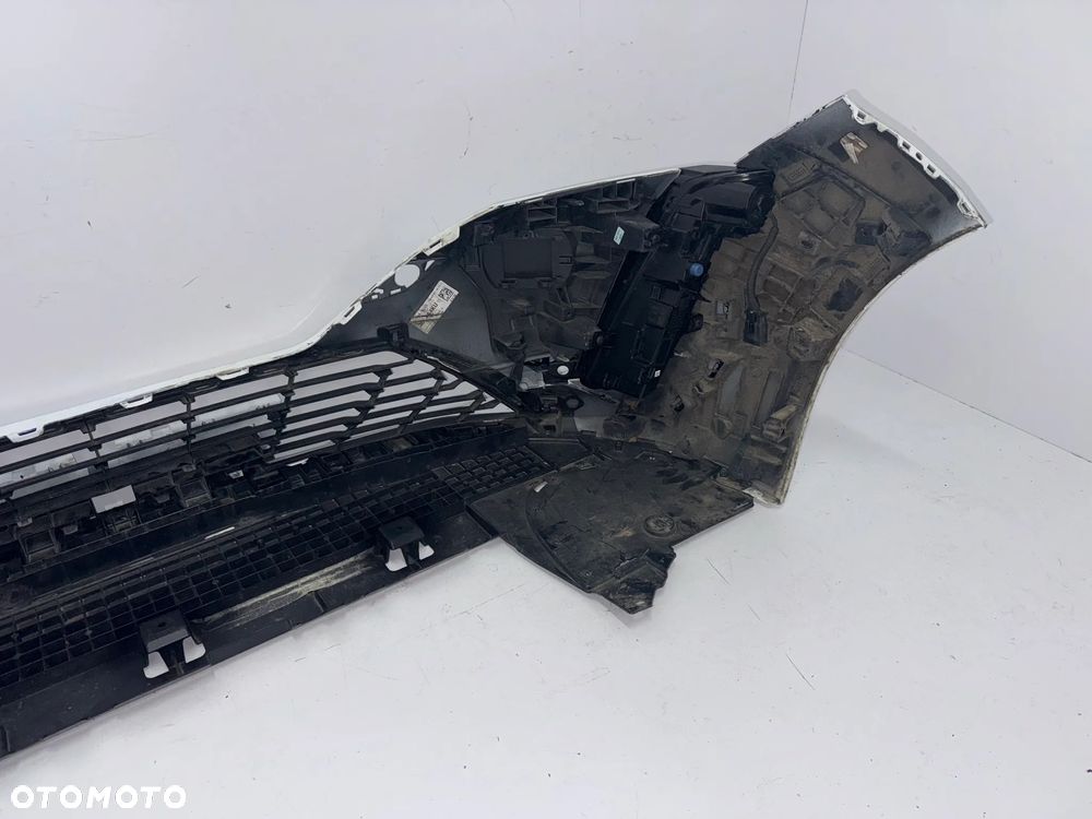 ZDERZAK PRZEDNI PEUGEOT 208 T10 - 5