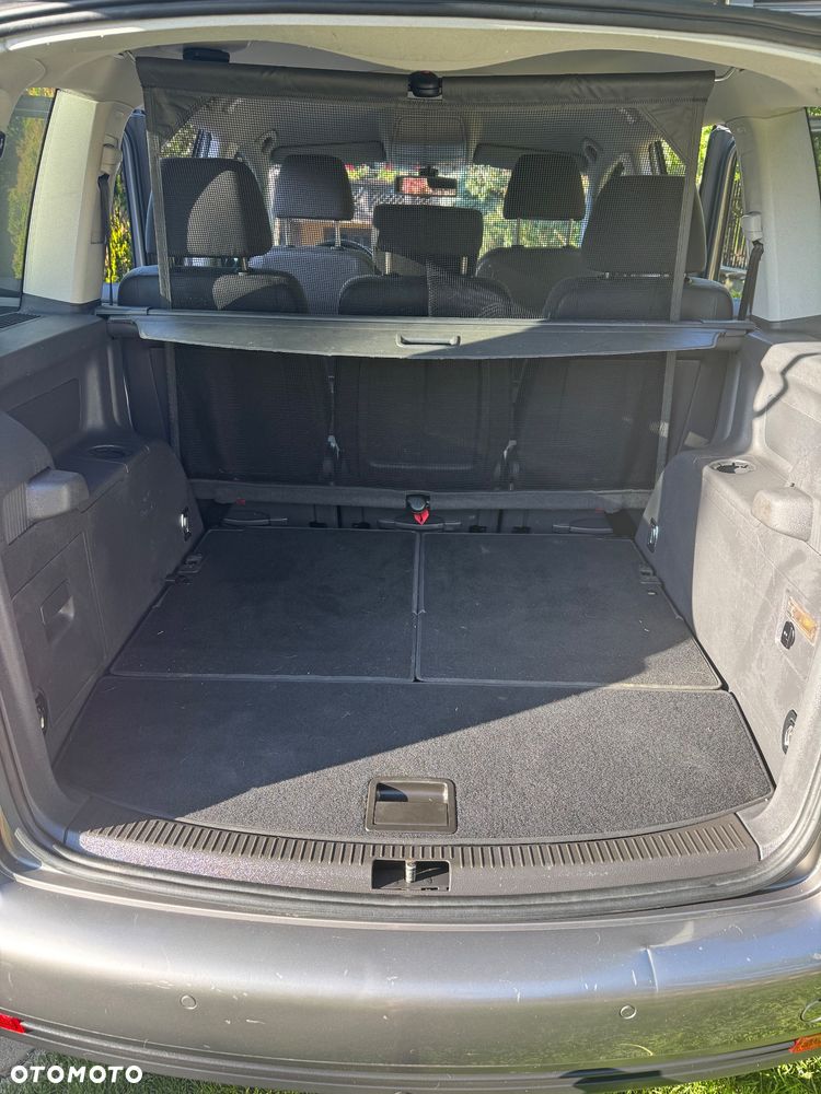 Volkswagen Touran 2.0 TDI DPF Highline - 40