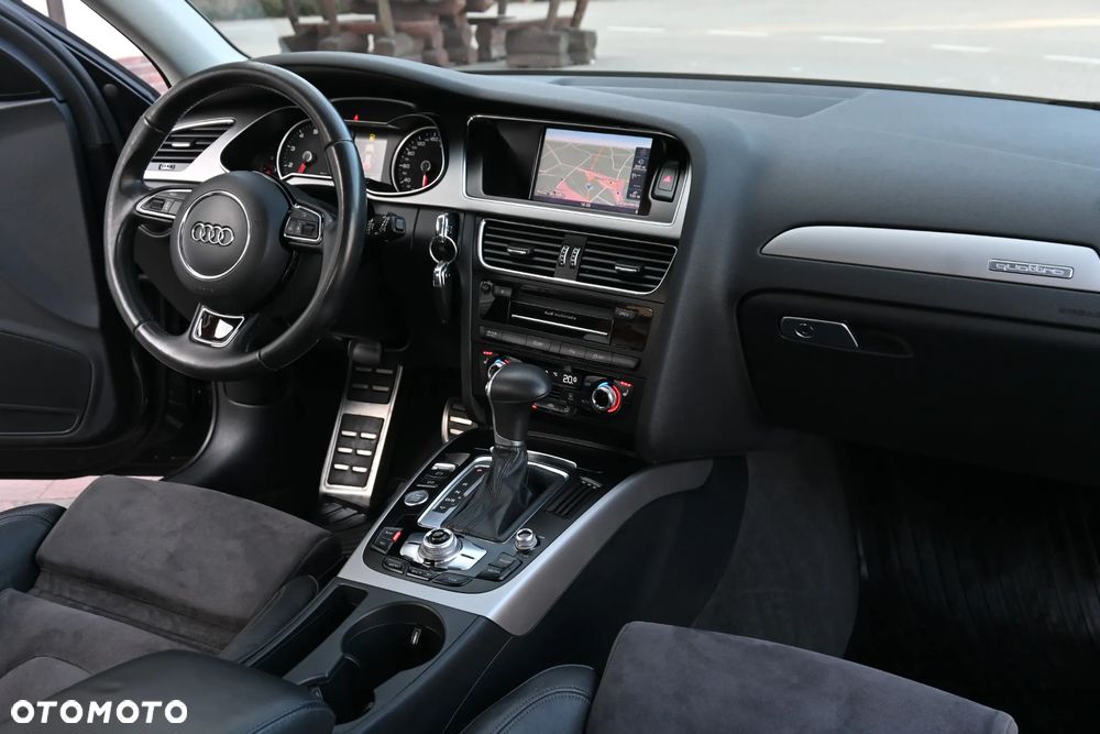 Audi A4 Avant 2.0 TFSI quattro S tronic S line Sportpaket - 19