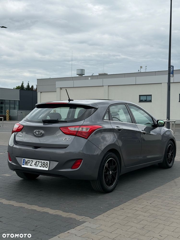 Hyundai i30 1.6 CRDi Premium - 5
