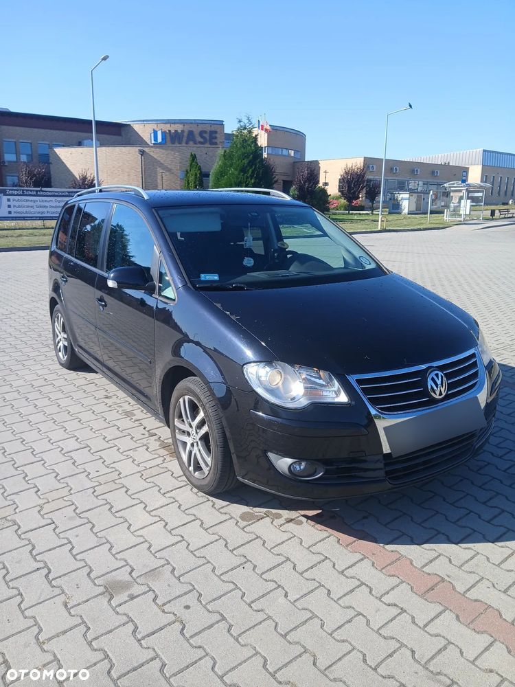 Volkswagen Touran 1.9 TDI Highline - 2