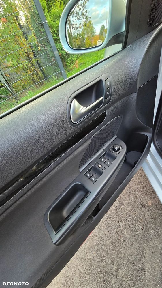 Volkswagen Golf 1.6 TDI Comfortline - 20