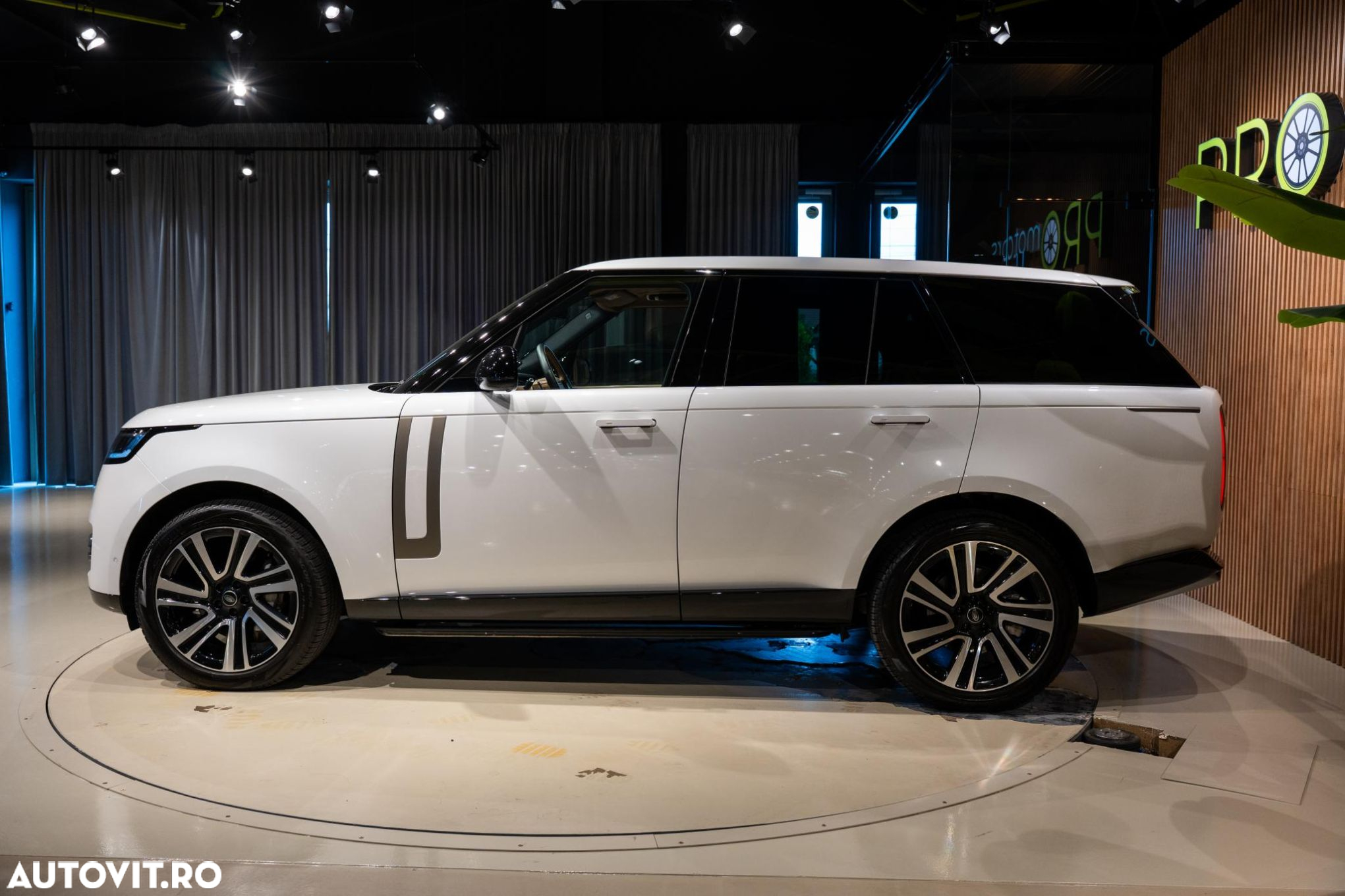 Land Rover Range Rover 3.0 I6 D350 MHEV HSE - 11