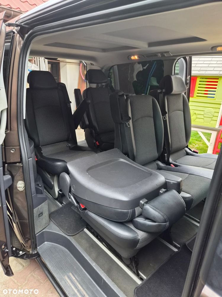 Mercedes-Benz Viano - 13