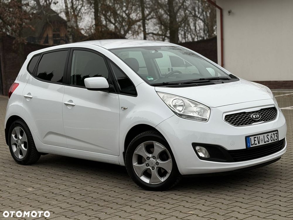 Kia Venga - 13