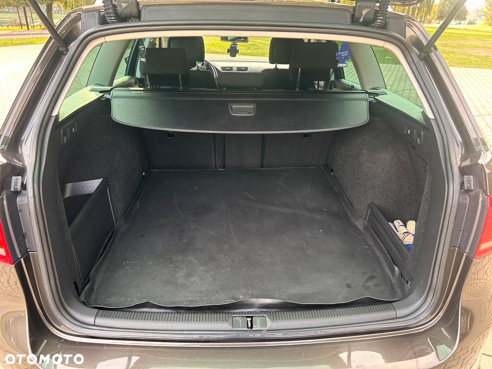 Volkswagen Passat Variant 2.0 TDI BlueMotion Technology Business Edition - 10