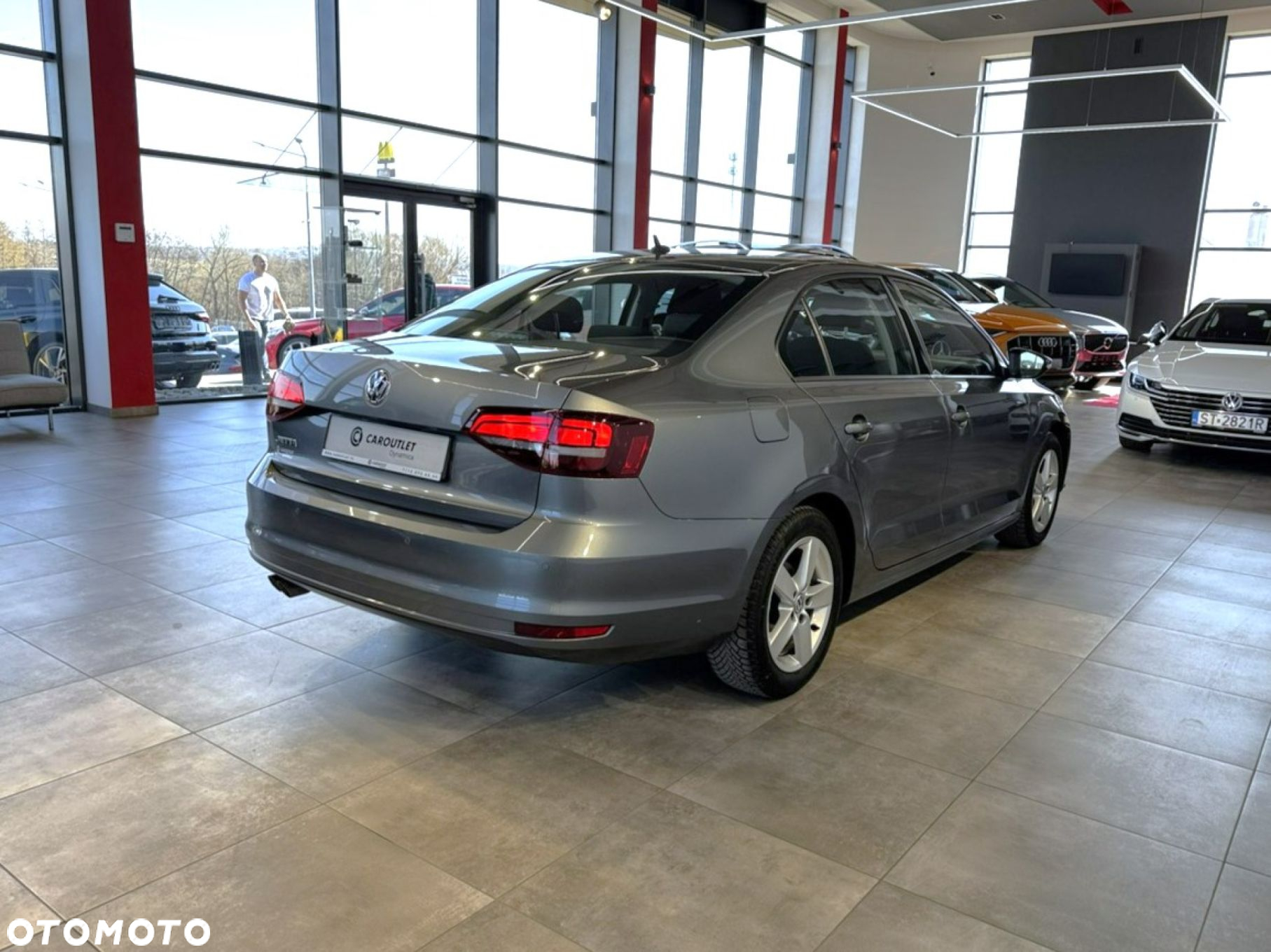 Volkswagen Jetta - 9