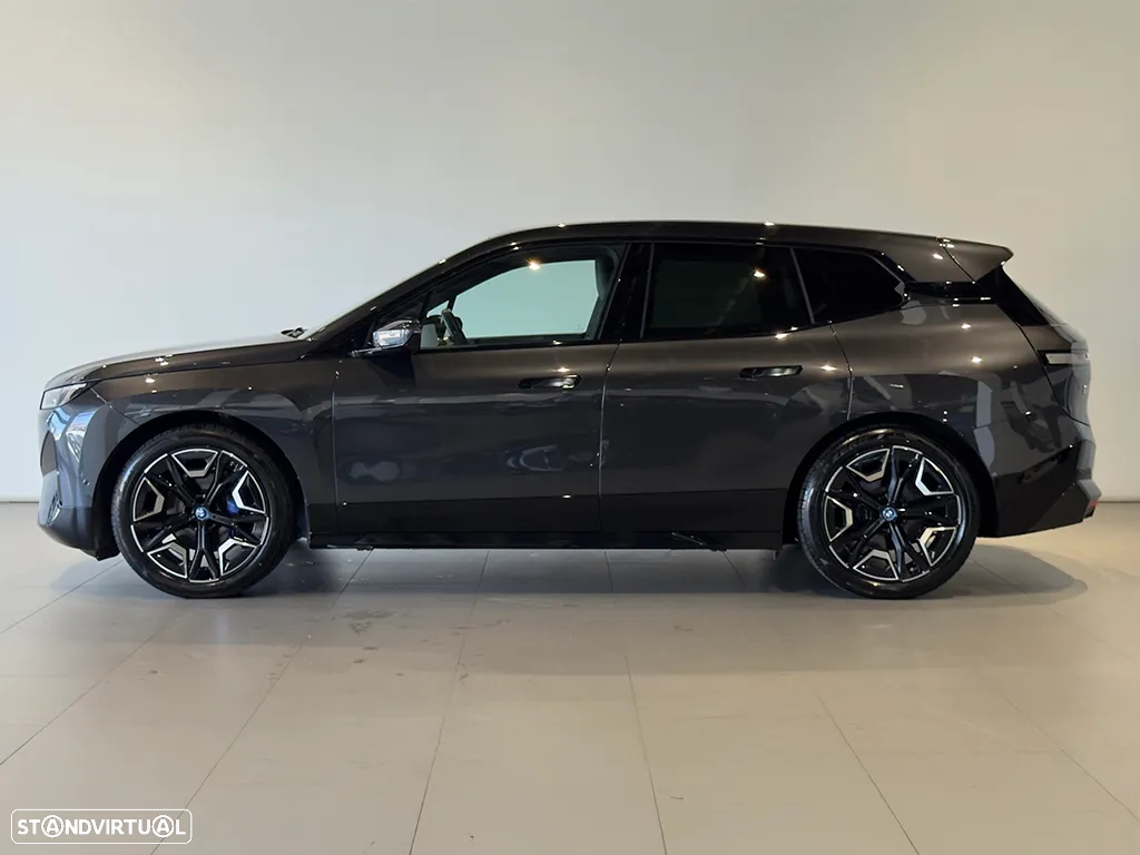 BMW iX xDrive 50 Pack Desportivo - 3