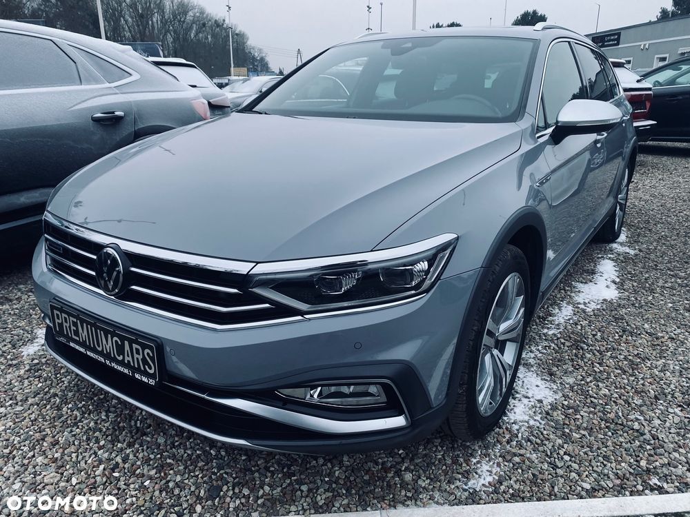 Volkswagen Passat Alltrack 2.0 TDI SCR DSG 4Motion - 19